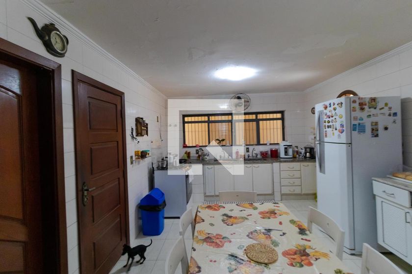Casa à Venda - Jardim Flamboyant, 4 Quartos,  358 m2 em , Campinas - sp | SoloBR