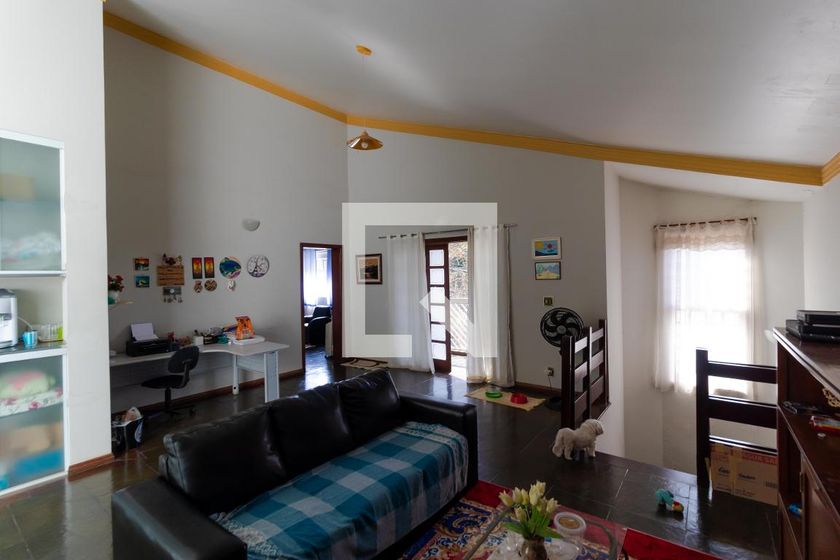 Casa à Venda - Jardim Flamboyant, 4 Quartos,  358 m2 em , Campinas - sp | SoloBR