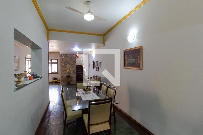 Casa à Venda - Jardim Flamboyant, 4 Quartos,  358 m2 em , Campinas - sp | SoloBR