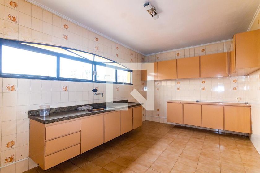 Casa, 4 quartos, 200 m² - Foto 30