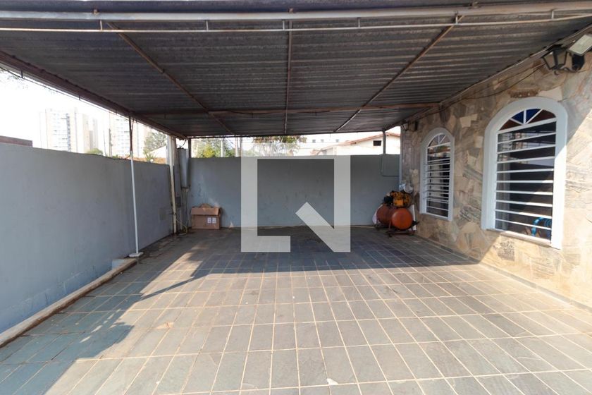 Casa à Venda - Mansões Santo Antônio, 4 Quartos,  285 m2 em , Campinas - sp | SoloBR