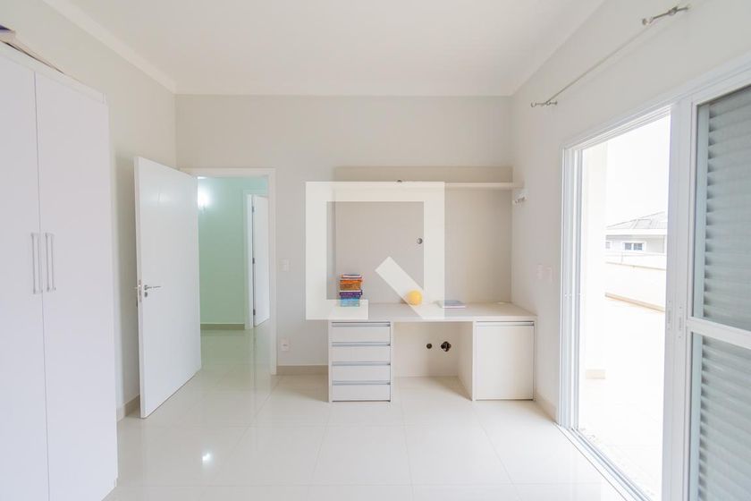 Casa à Venda - Swiss Park, 4 Quartos,  318 m2 em , Campinas - sp | SoloBR