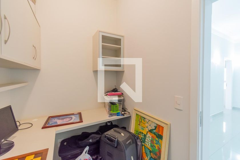 Casa à Venda - Swiss Park, 4 Quartos,  318 m2 em , Campinas - sp | SoloBR