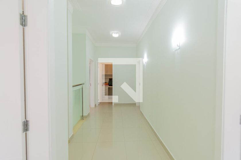 Casa à Venda - Swiss Park, 4 Quartos,  318 m2 em , Campinas - sp | SoloBR