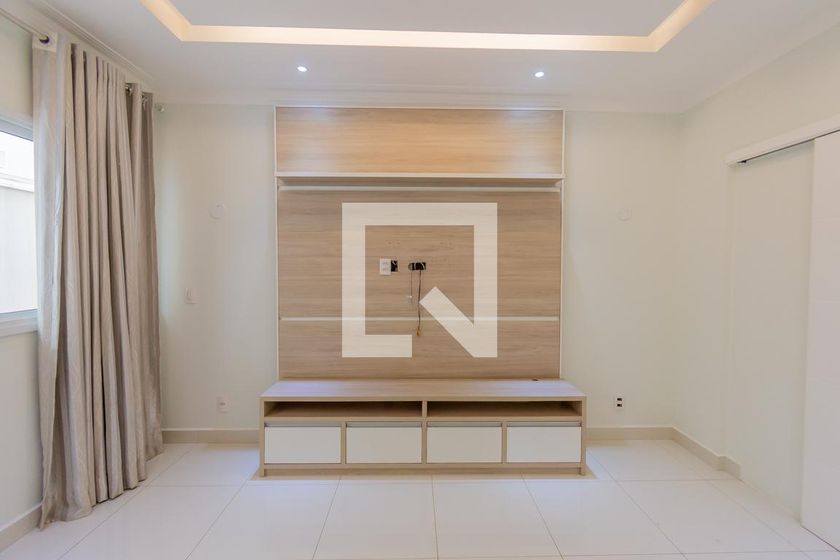 Casa à Venda - Swiss Park, 4 Quartos,  318 m2 em , Campinas - sp | SoloBR
