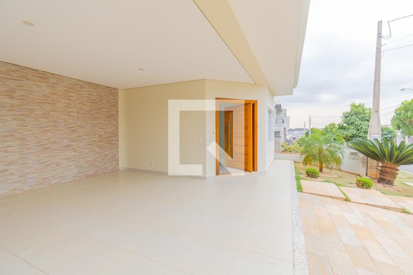 Casa à Venda - Swiss Park, 4 Quartos,  318 m2 em , Campinas - sp | SoloBR