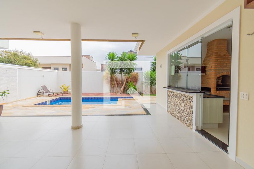 Casa à Venda - Swiss Park, 4 Quartos,  318 m2 em , Campinas - sp | SoloBR