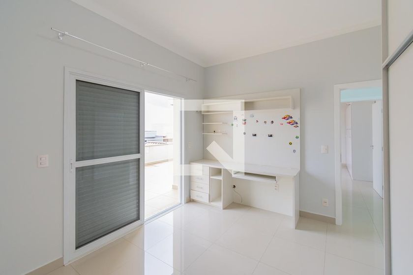 Casa à Venda - Swiss Park, 4 Quartos,  318 m2 em , Campinas - sp | SoloBR