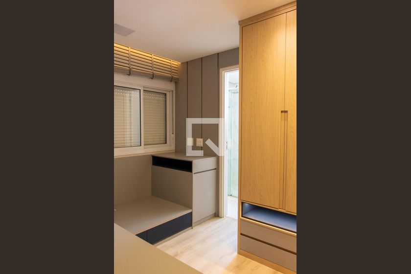 Apartamento à Venda - Cambuí, 2 Quartos,  136 m2 em , Campinas - sp | SoloBR