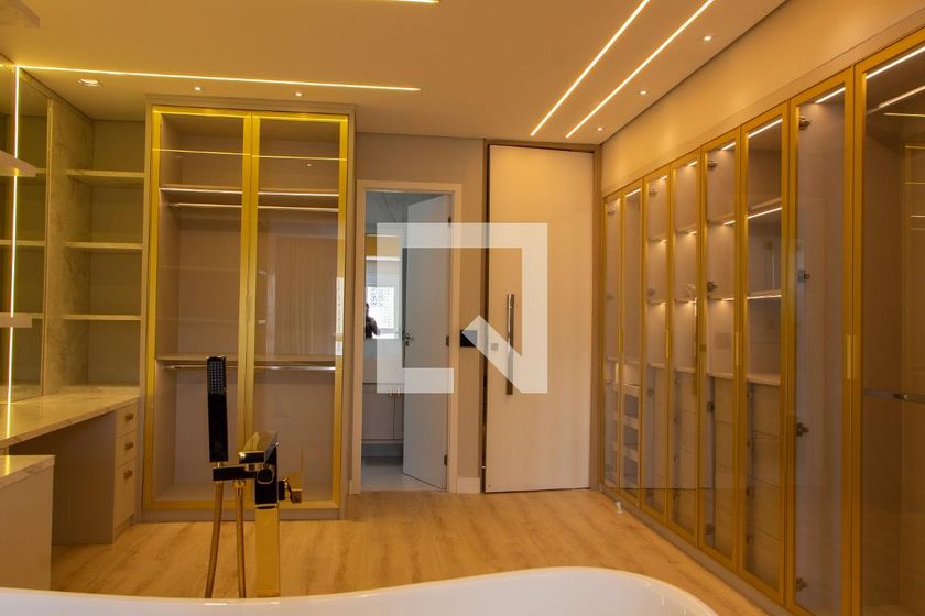 Apartamento à Venda - Cambuí, 2 Quartos,  136 m2 em , Campinas - sp | SoloBR