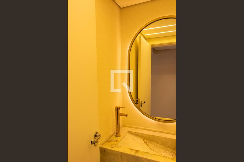 Apartamento à Venda - Cambuí, 2 Quartos,  136 m2 em , Campinas - sp | SoloBR