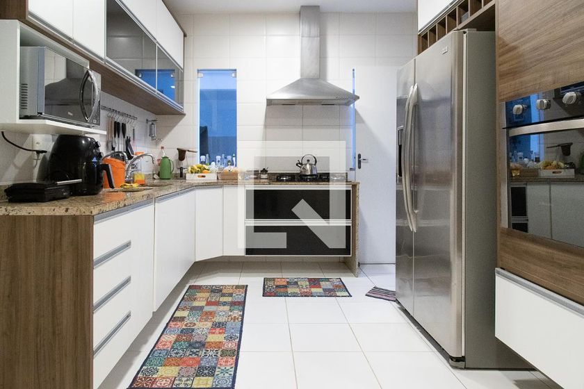 Casa, 4 quartos, 330 m² - Foto 48