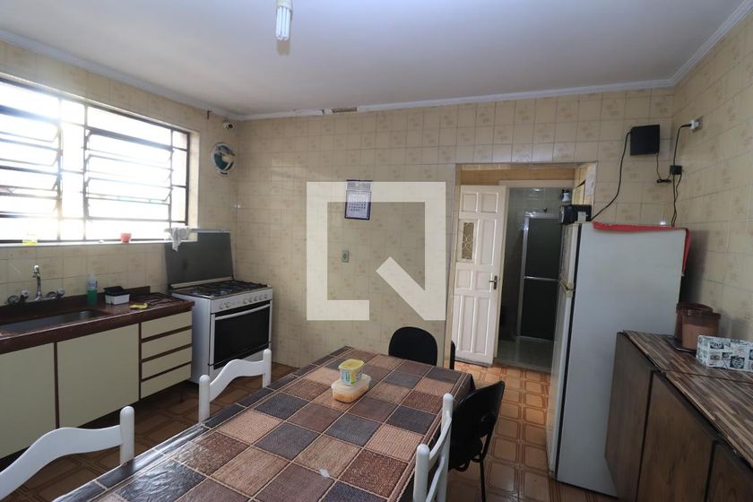Casa, 3 quartos, 240 m² - Foto 57