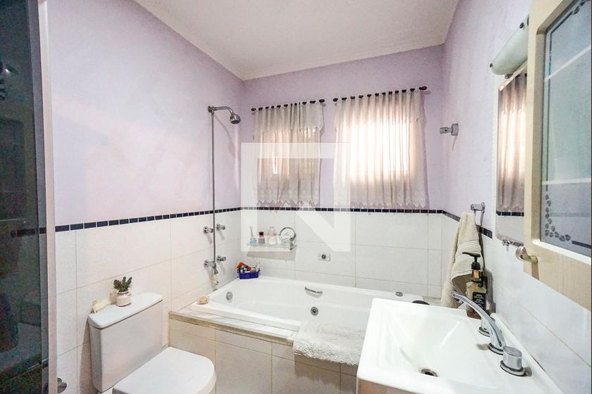 Casa, 3 quartos, 250 m² - Foto 24