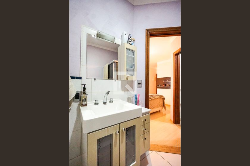 Casa, 3 quartos, 250 m² - Foto 27