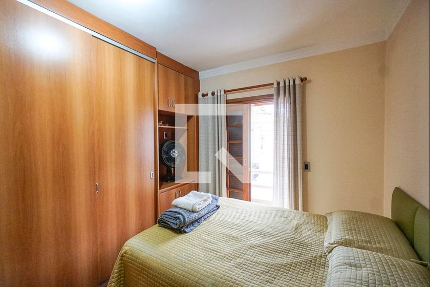 Casa, 3 quartos, 250 m² - Foto 14