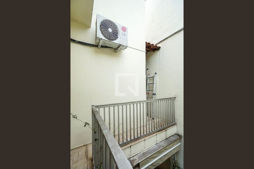 Casa, 3 quartos, 250 m² - Foto 30