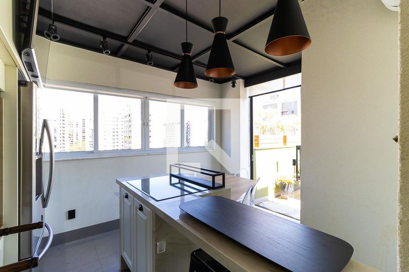 Apartamento à Venda - Cambuí, 1 Quarto,  108 m2 em , Campinas - sp | SoloBR