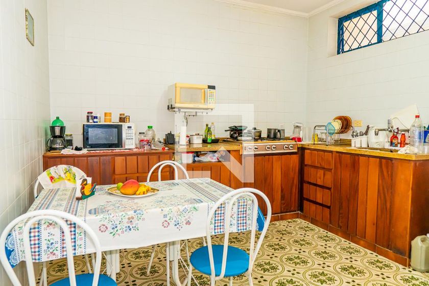 Casa à Venda - Parque Prado, 3 Quartos,  282 m2 em , Campinas - sp | SoloBR