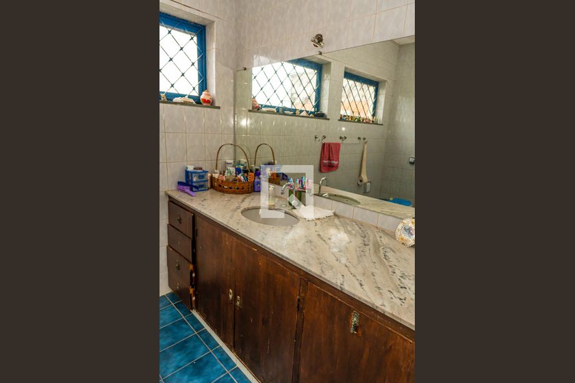 Casa à Venda - Parque Prado, 3 Quartos,  282 m2 em , Campinas - sp | SoloBR