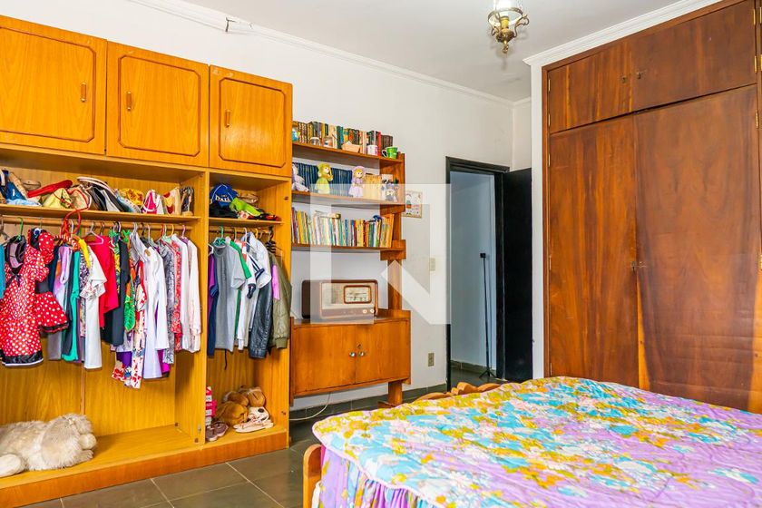 Casa à Venda - Parque Prado, 3 Quartos,  282 m2 em , Campinas - sp | SoloBR