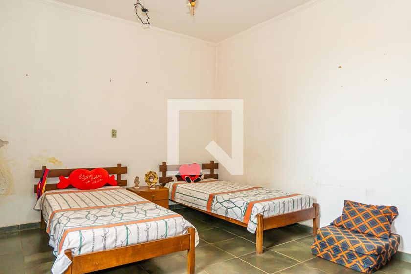 Casa à Venda - Parque Prado, 3 Quartos,  282 m2 em , Campinas - sp | SoloBR