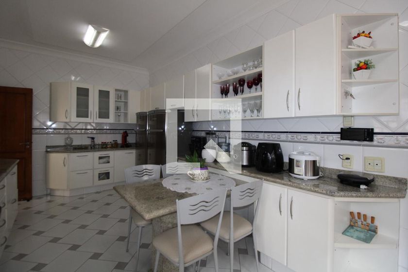 Casa à Venda - Jardim Chapadão, 4 Quartos,  411 m2 em , Campinas - sp | SoloBR