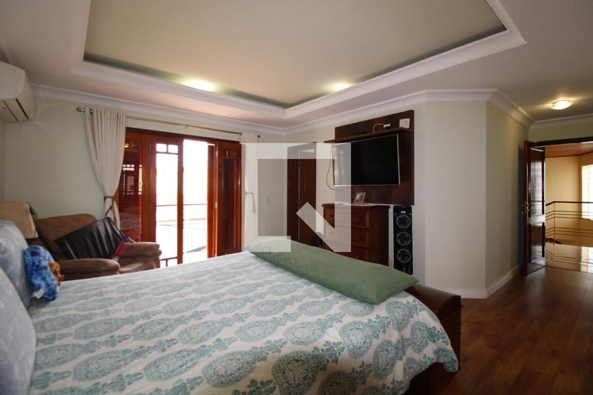 Casa à Venda - Jardim Chapadão, 4 Quartos,  411 m2 em , Campinas - sp | SoloBR