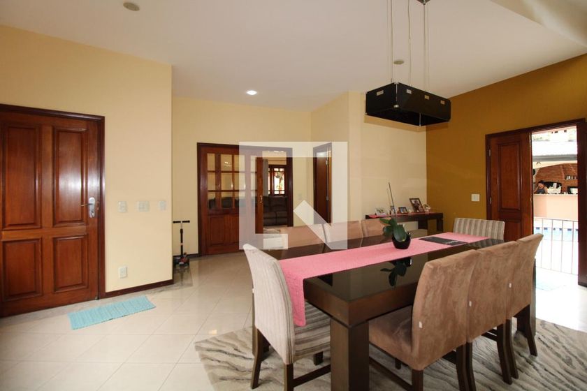 Casa à Venda - Jardim Chapadão, 4 Quartos,  411 m2 em , Campinas - sp | SoloBR