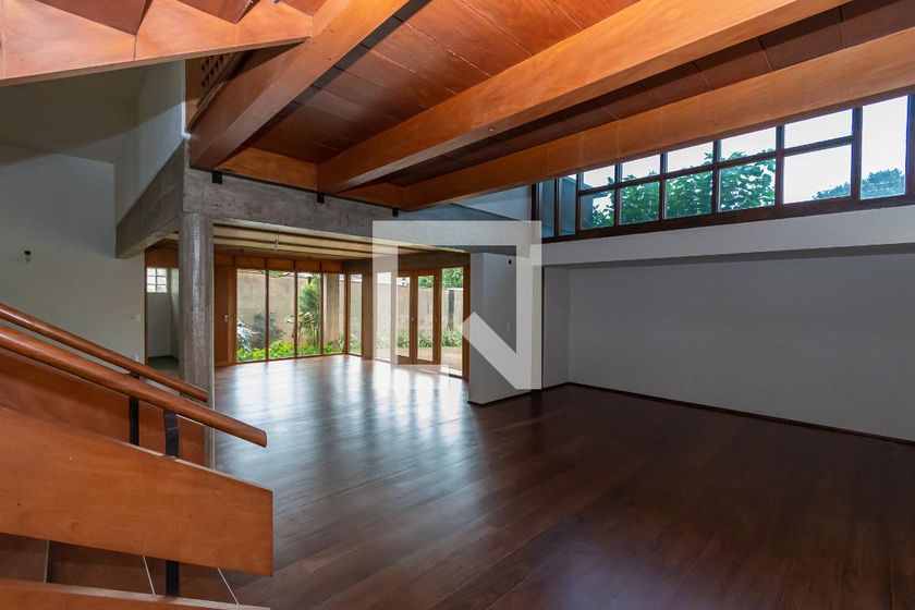 Casa à Venda - Mansões Santo Antônio, 3 Quartos,  250 m2 em , Campinas - sp | SoloBR