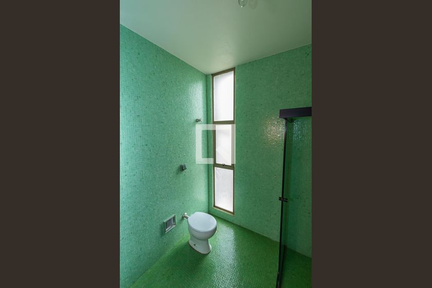 Casa à Venda - Mansões Santo Antônio, 3 Quartos,  250 m2 em , Campinas - sp | SoloBR