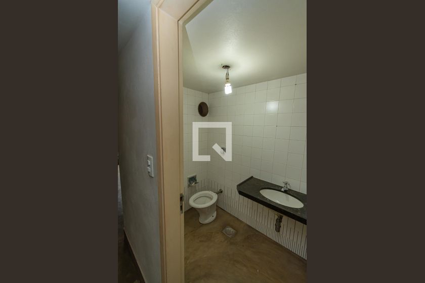 Casa à Venda - Mansões Santo Antônio, 3 Quartos,  250 m2 em , Campinas - sp | SoloBR