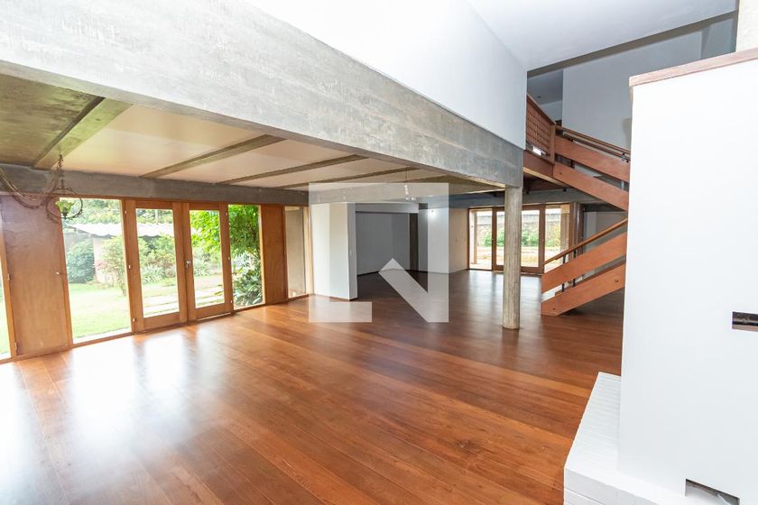 Casa à Venda - Mansões Santo Antônio, 3 Quartos,  250 m2 em , Campinas - sp | SoloBR