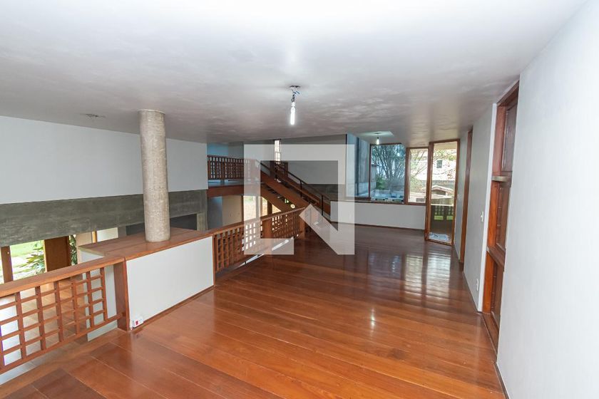 Casa à Venda - Mansões Santo Antônio, 3 Quartos,  250 m2 em , Campinas - sp | SoloBR