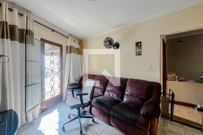 Casa, 4 quartos, 180 m² - Foto 3