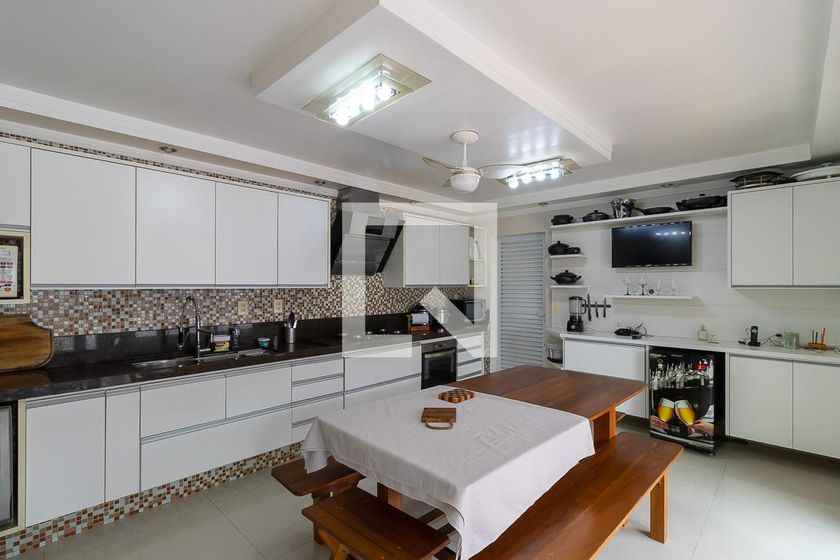 Casa à Venda - Jardim Chapadão, 4 Quartos,  490 m2 em , Campinas - sp | SoloBR