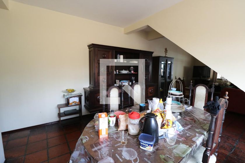 Casa, 3 quartos, 200 m² - Foto 8