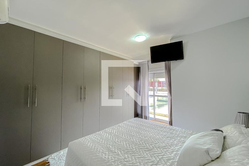 Casa, 3 quartos, 240 m² - Foto 44