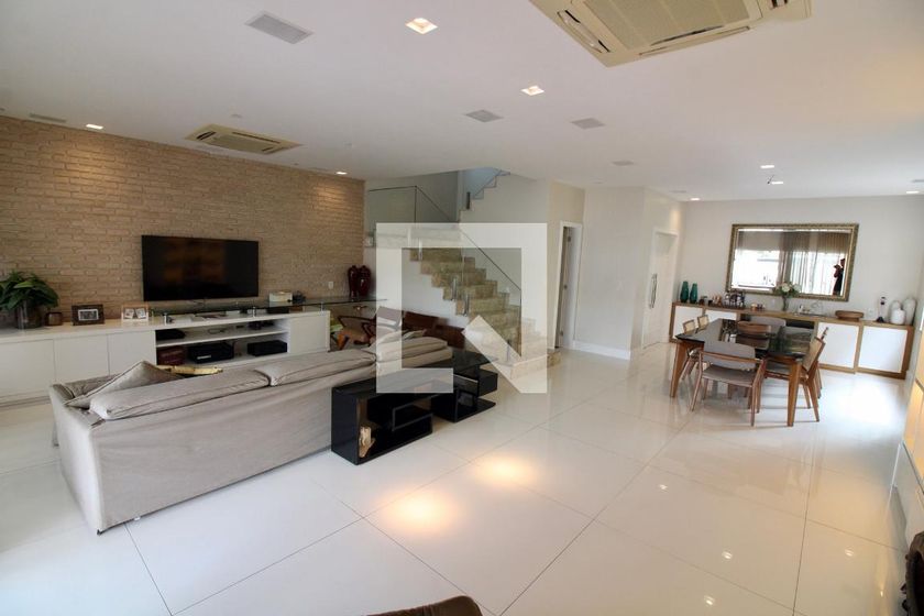 Casa, 5 quartos, 320 m² - Foto 1