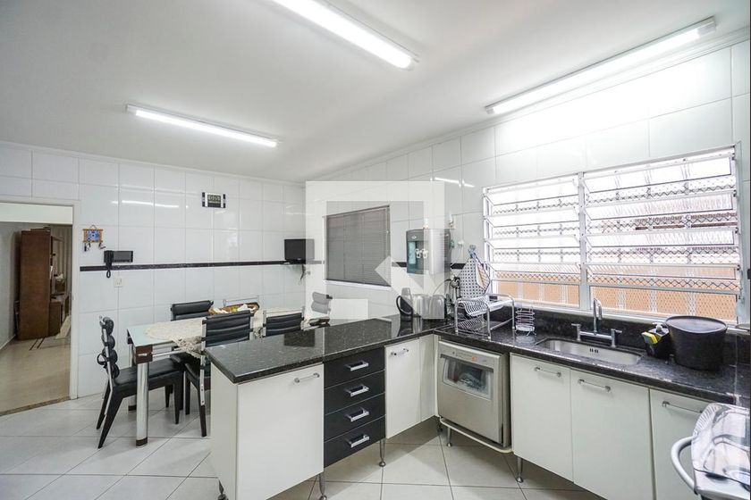 Casa, 4 quartos, 200 m² - Foto 42