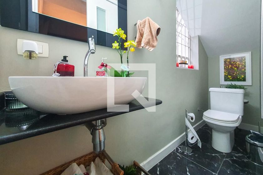 Casa, 4 quartos, 250 m² - Foto 31