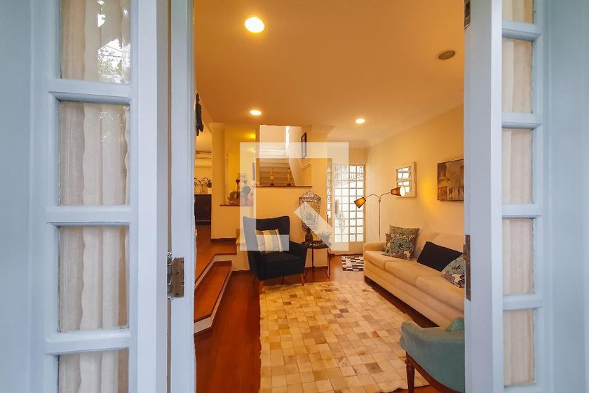Casa, 4 quartos, 250 m² - Foto 1