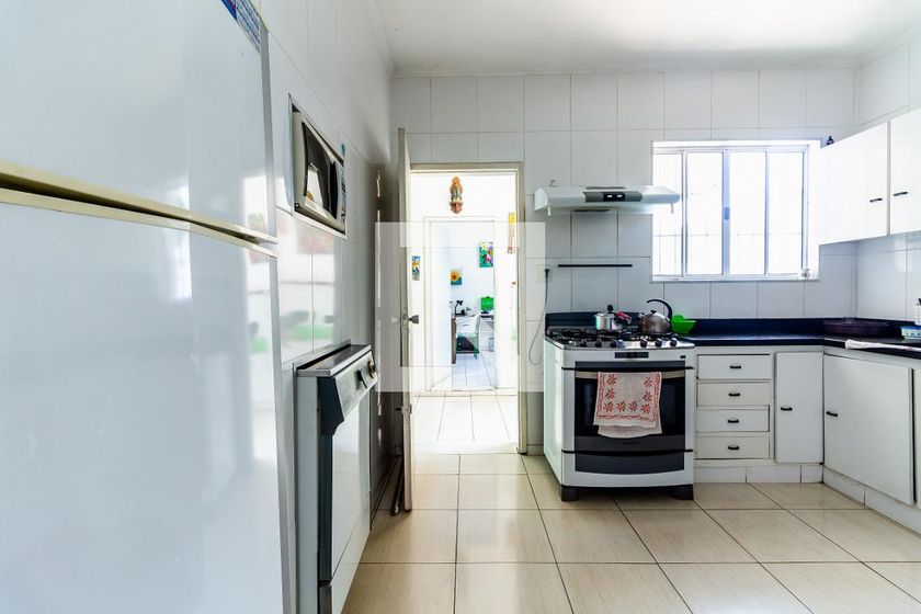 Casa, 4 quartos, 230 m² - Foto 26