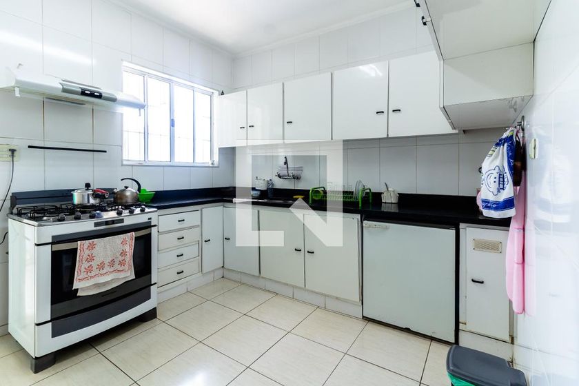 Casa, 4 quartos, 230 m² - Foto 29
