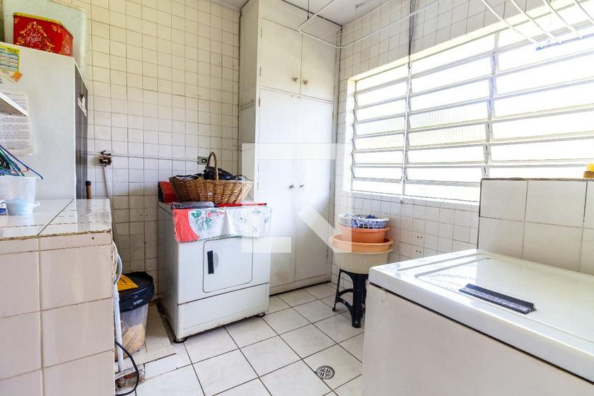 Casa, 4 quartos, 230 m² - Foto 37