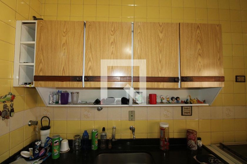 Casa à Venda - Taquaral, 2 Quartos,  300 m2 em , Campinas - sp | SoloBR