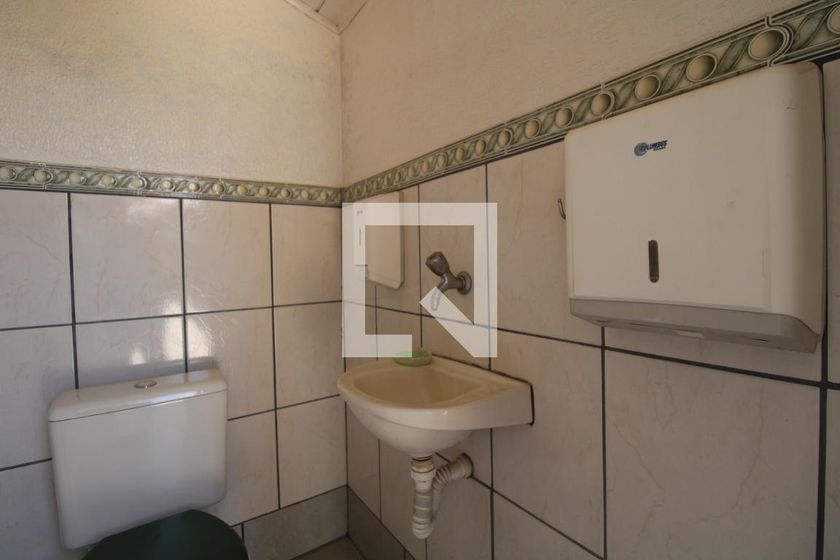 Casa à Venda - Taquaral, 2 Quartos,  300 m2 em , Campinas - sp | SoloBR