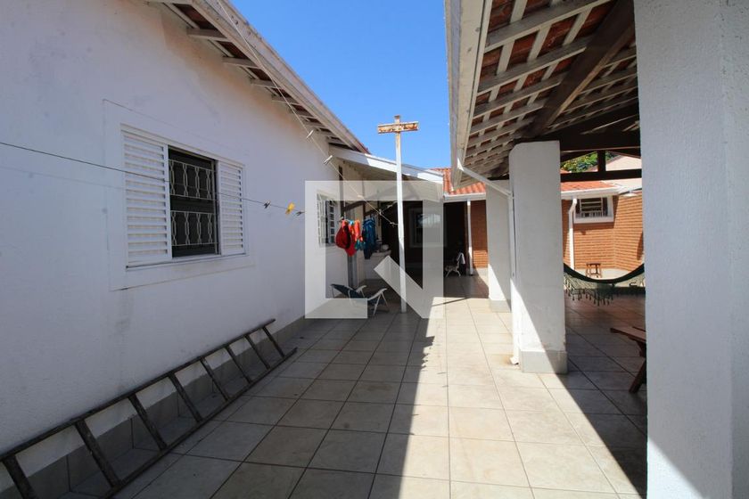 Casa à Venda - Taquaral, 2 Quartos,  300 m2 em , Campinas - sp | SoloBR