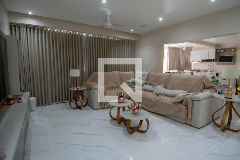 Apartamento, 3 quartos, 275 m² - Foto 1