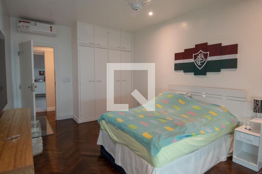 Apartamento, 3 quartos, 275 m² - Foto 43